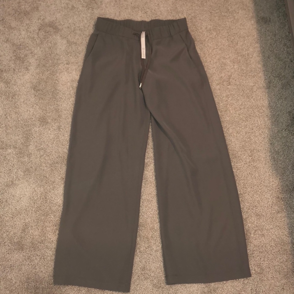 Lululemon pants